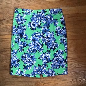 J Crew floral pencil skirt ✏️